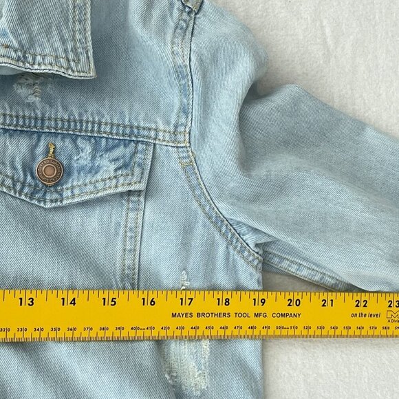 Thread & Supply Light Wash Denim Trucker Jacket Distressed Frayed Hem Womens S - Picture 7 of 11